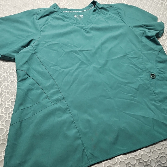 WonderWink Women's Hunter Green Scrub Top - Picture 1 of 2
